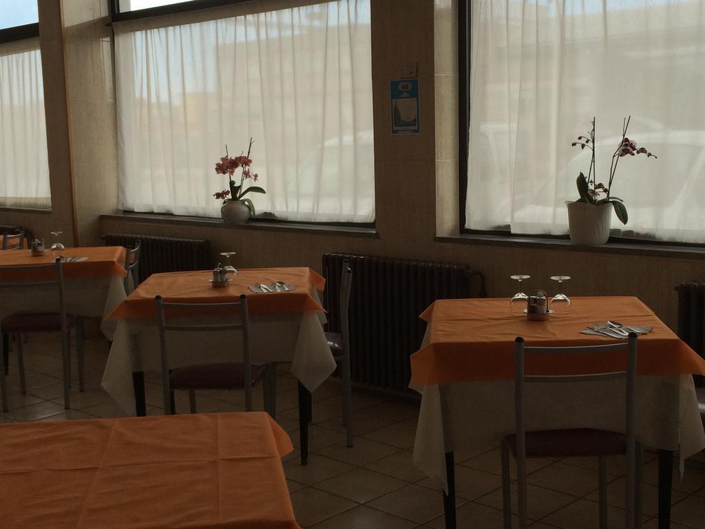 Hotel Zio Cataldo Корато Екстериор снимка
