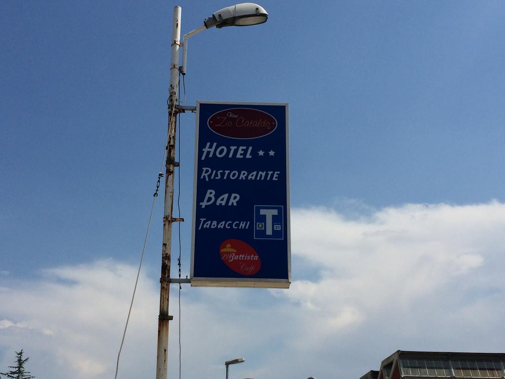 Hotel Zio Cataldo Корато Екстериор снимка