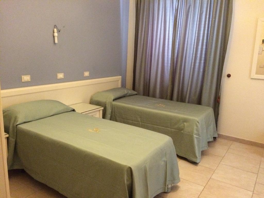 Hotel Zio Cataldo Корато Екстериор снимка